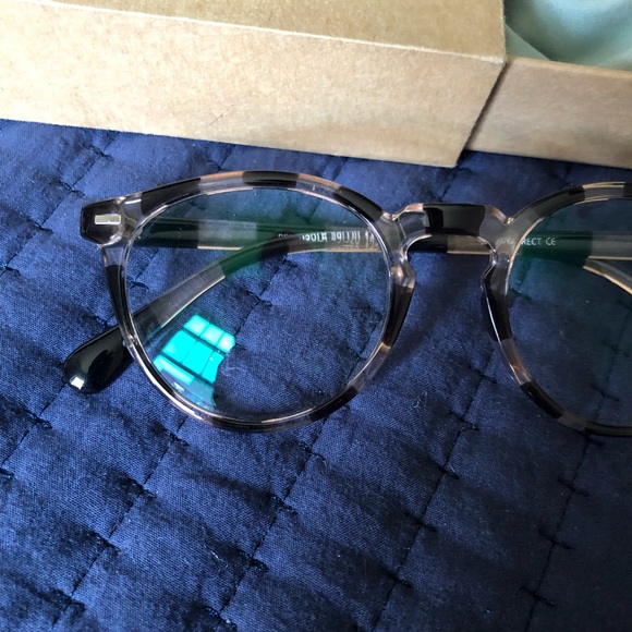 Tortoise Glasses Frames - Picture 2 of 4